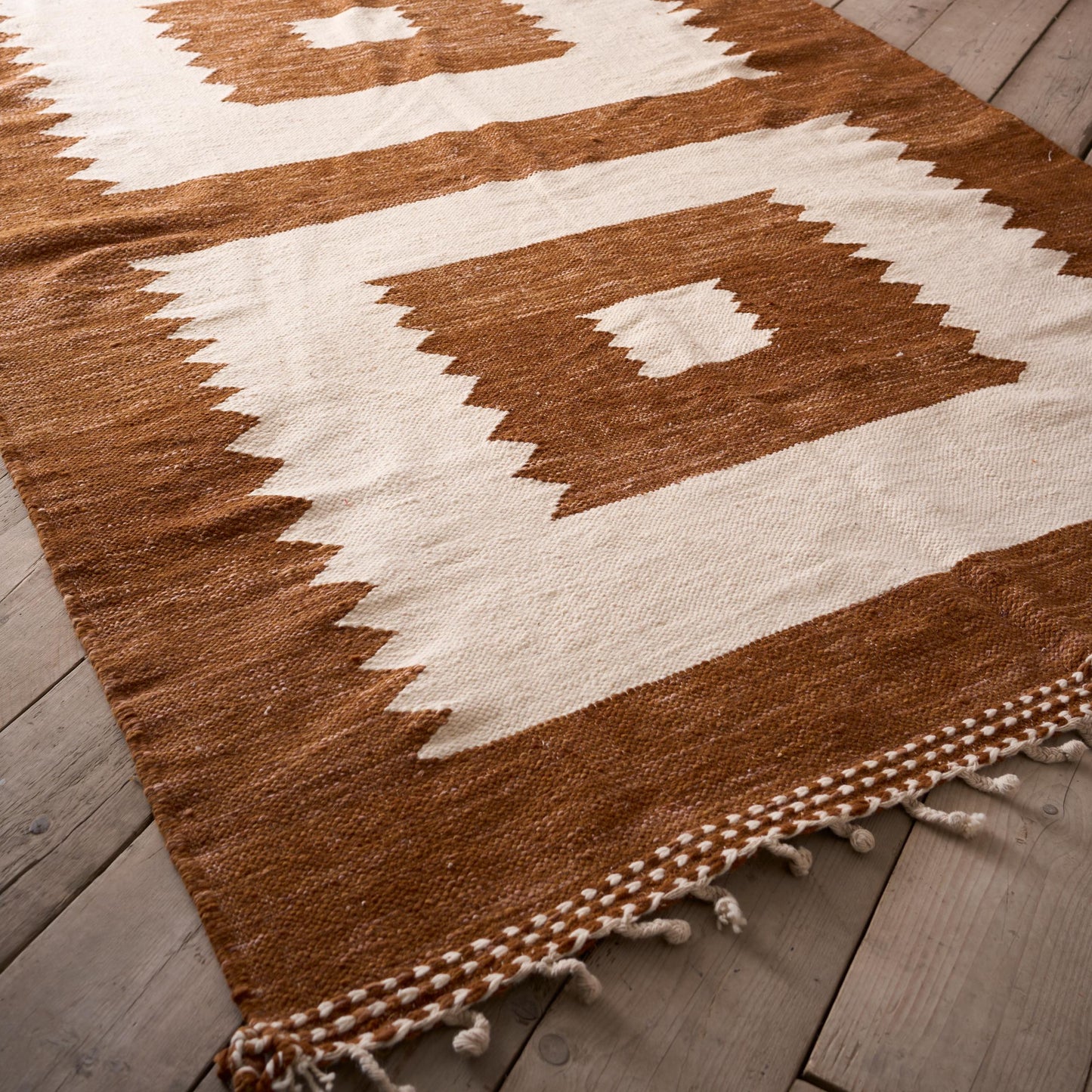 Genuine Hand woven Moroccan rug- Rusty square's