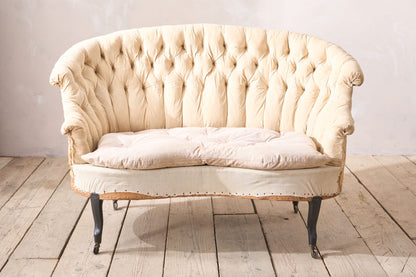 Napoleon III buttoned fishtail sofa