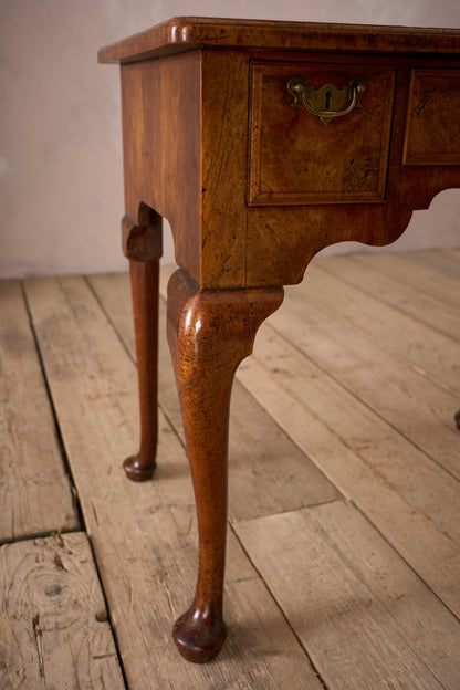 Early 18th century Georgian walnut low boy