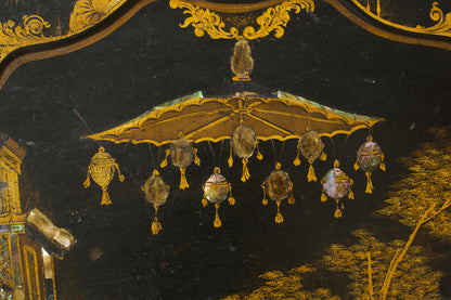 19th century Chinoiserie tilt top table