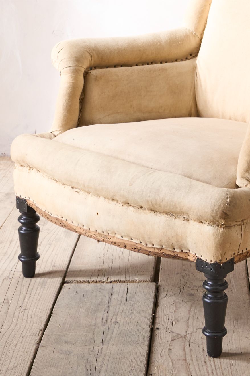 Napoleon III piecrust armchair