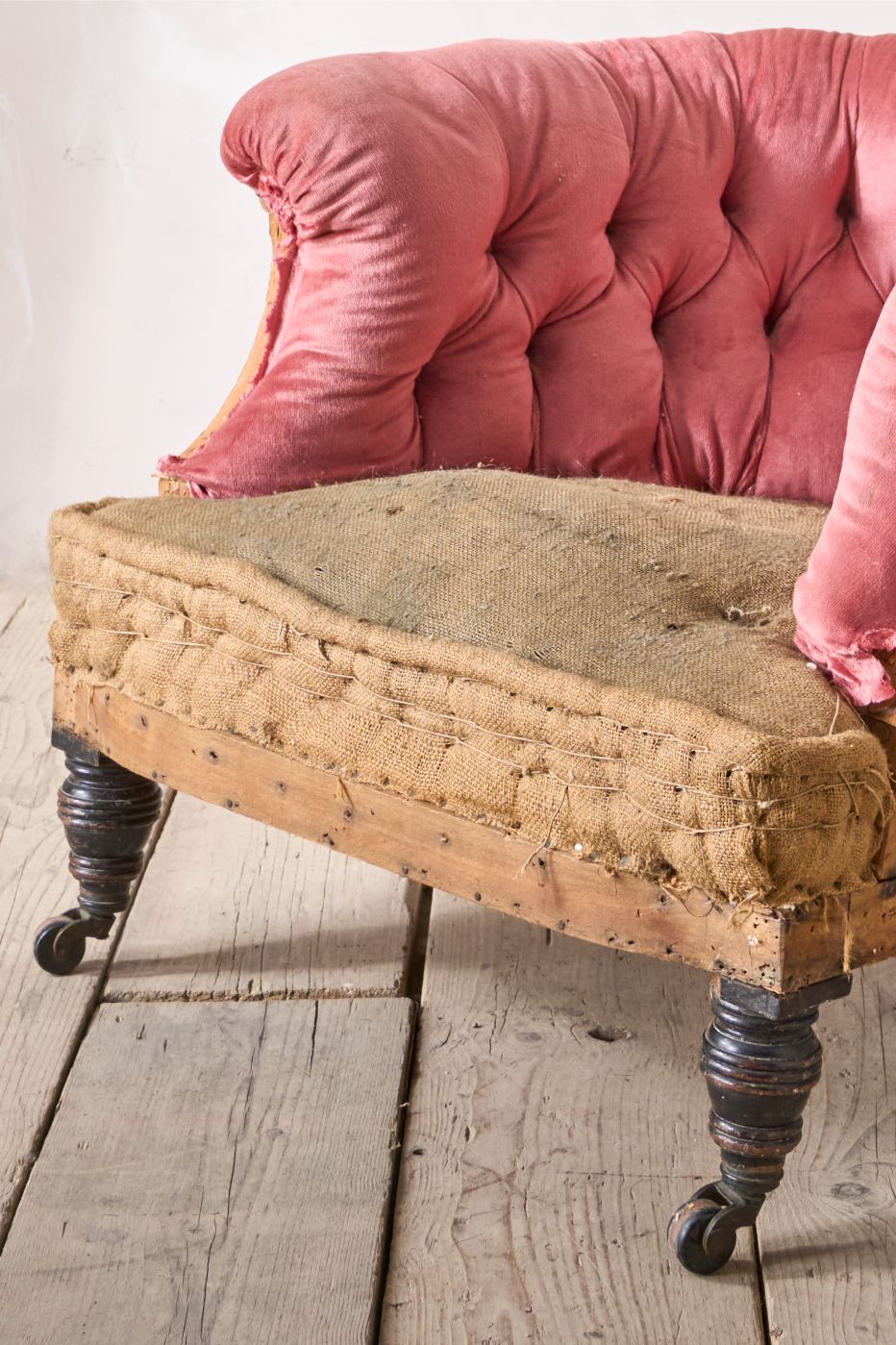 19th century Large proportioned buttoned tub chair