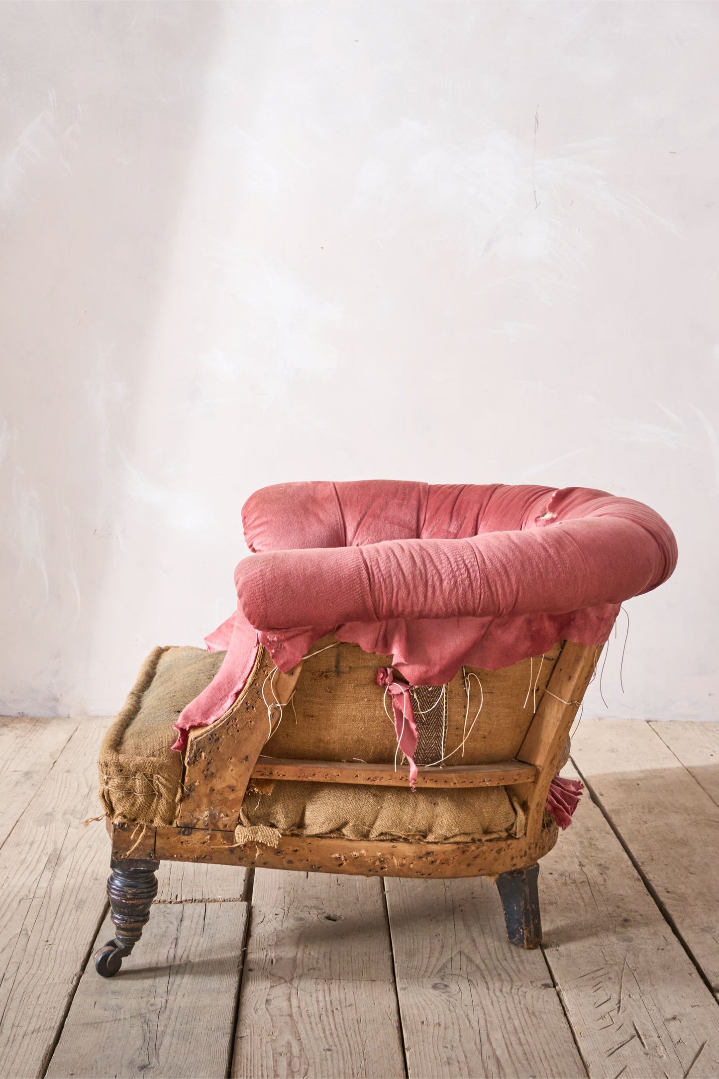 19th century Large proportioned buttoned tub chair