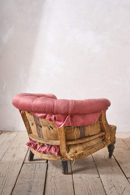 19th century Large proportioned buttoned tub chair