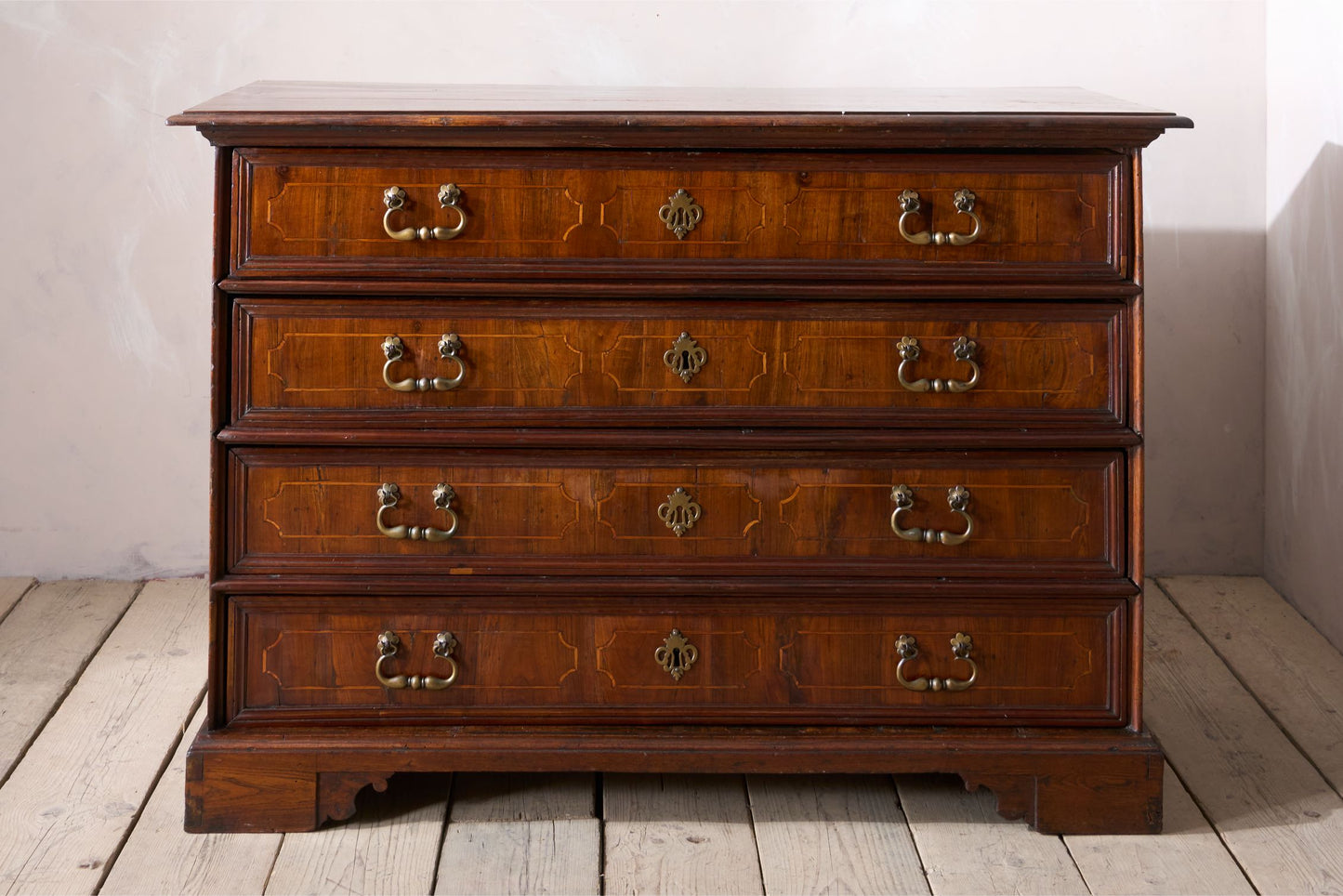 Exceptional very large 18th century Italian walnut chest of drawers