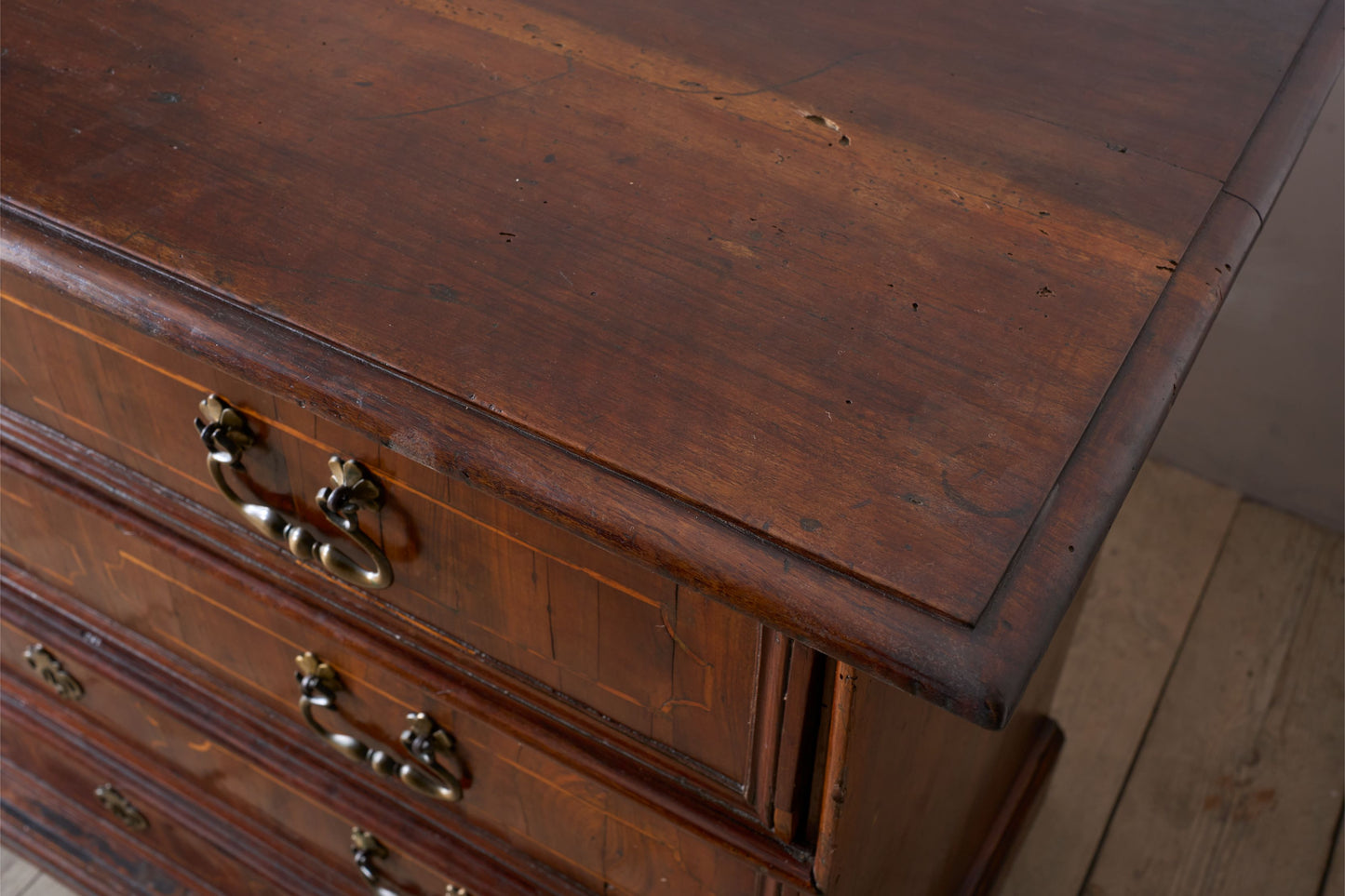 Exceptional very large 18th century Italian walnut chest of drawers