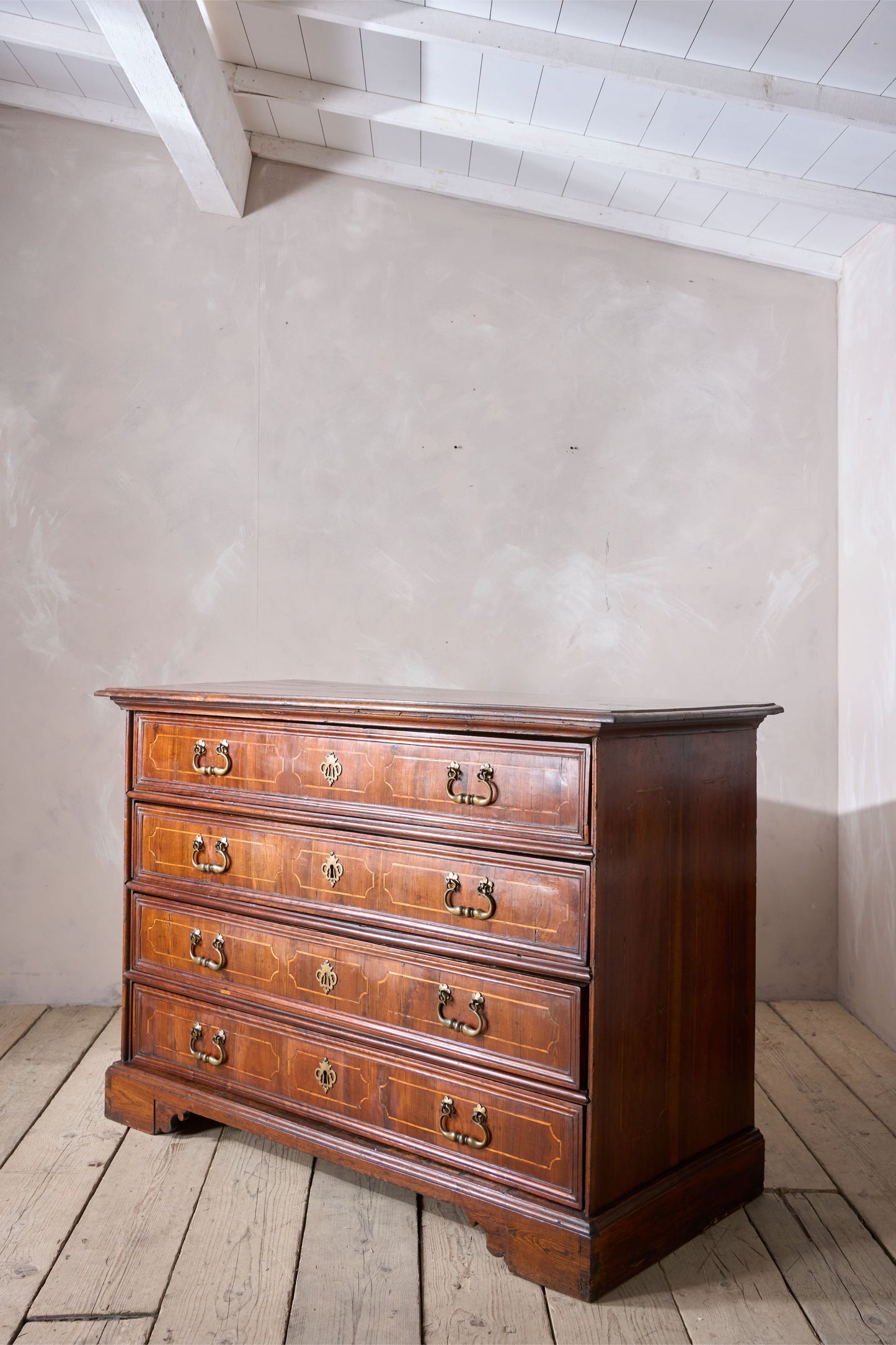 Exceptional very large 18th century Italian walnut chest of drawers