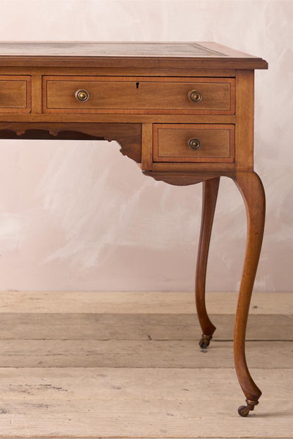 Early 20th century Leather topped writing table