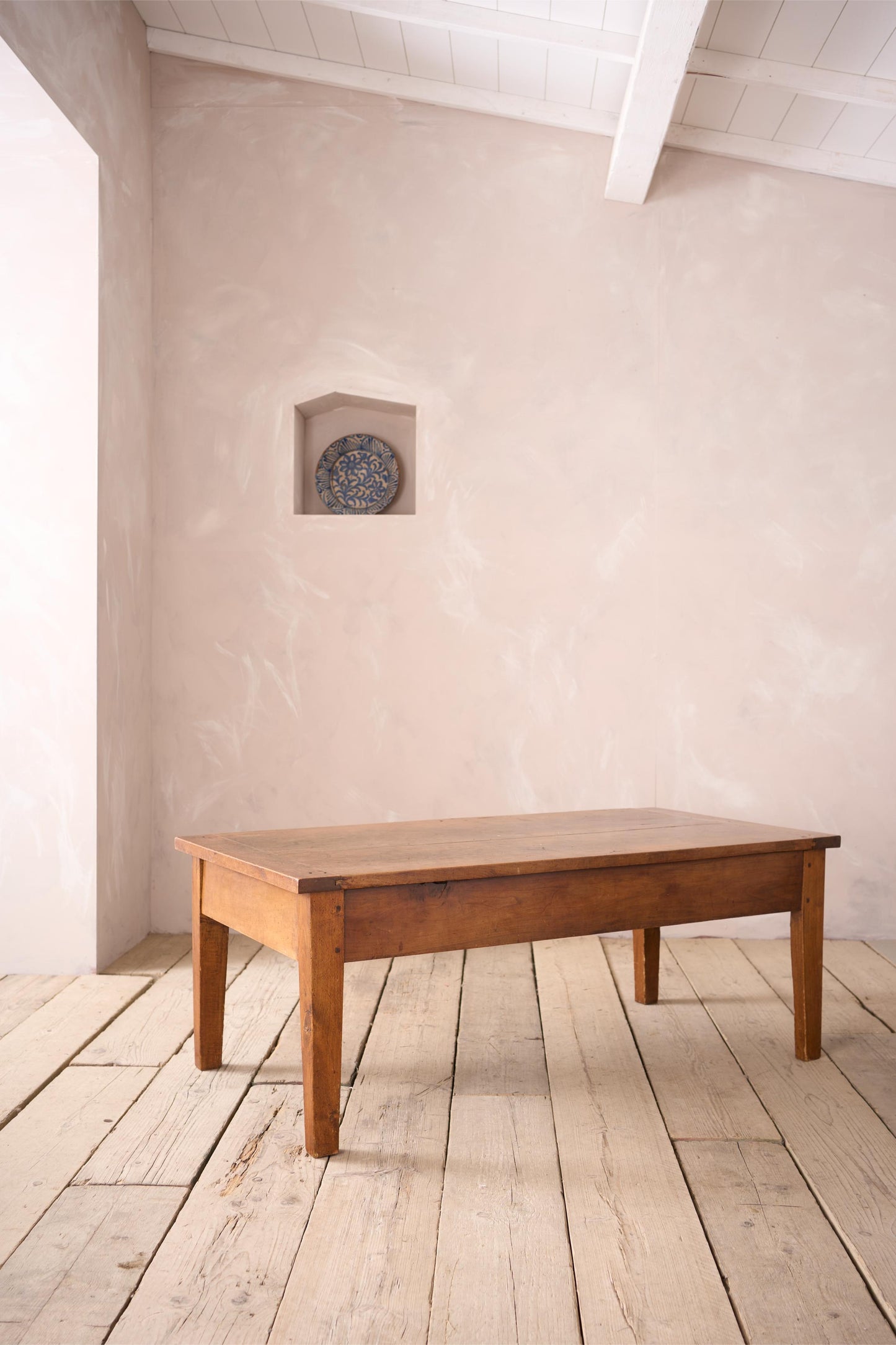 19th century Elm coffee table