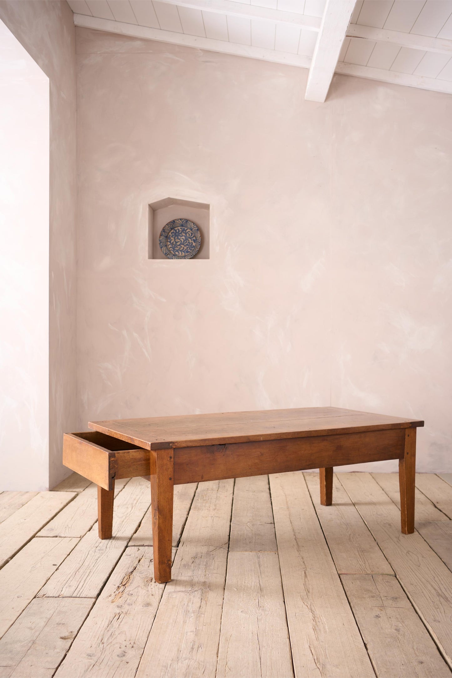 19th century Elm coffee table