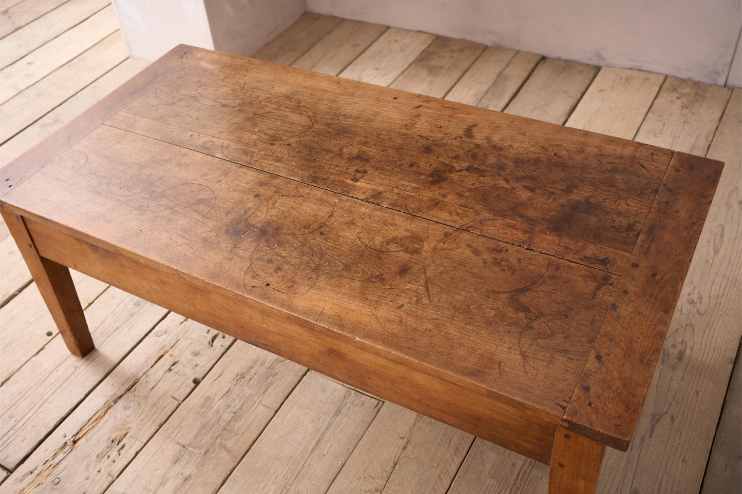 19th century Elm coffee table