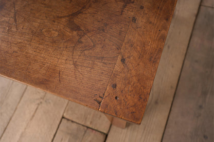 19th century Elm coffee table