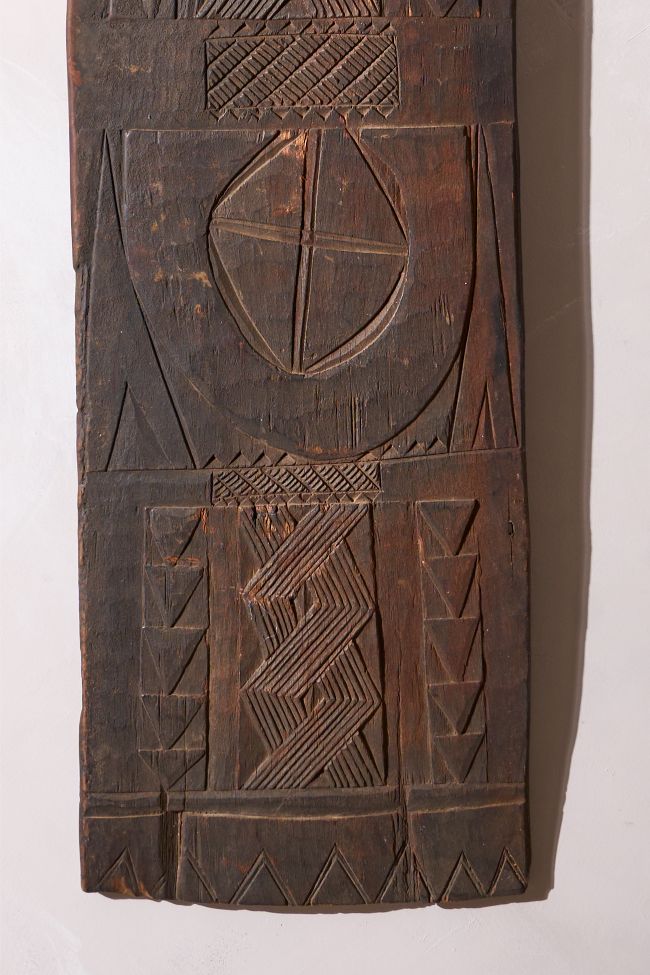 19th century Carved African panel ilekun