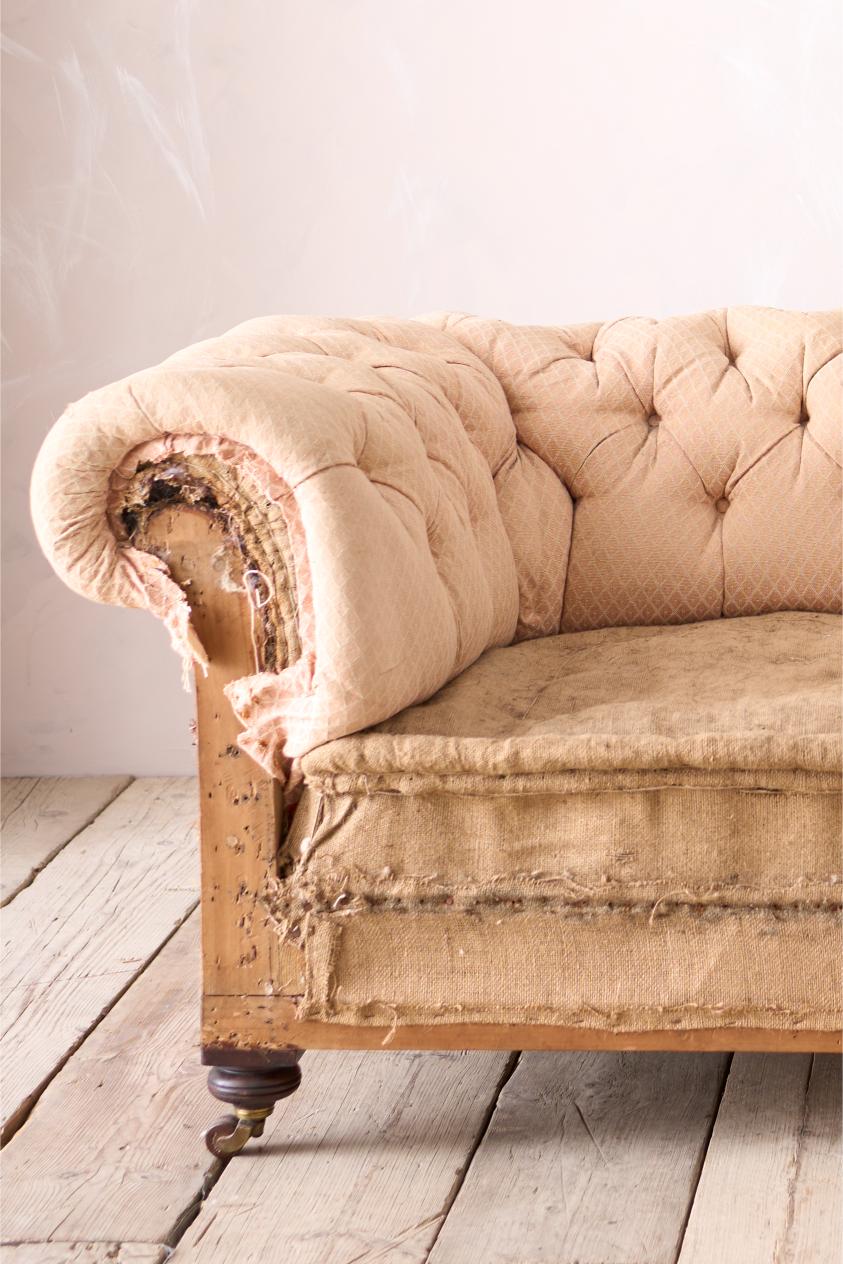 Victorian buttoned back chesterfield sofa