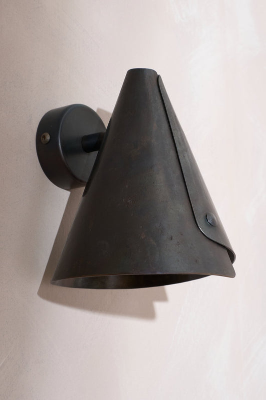 The 'Nanna' Wall Light