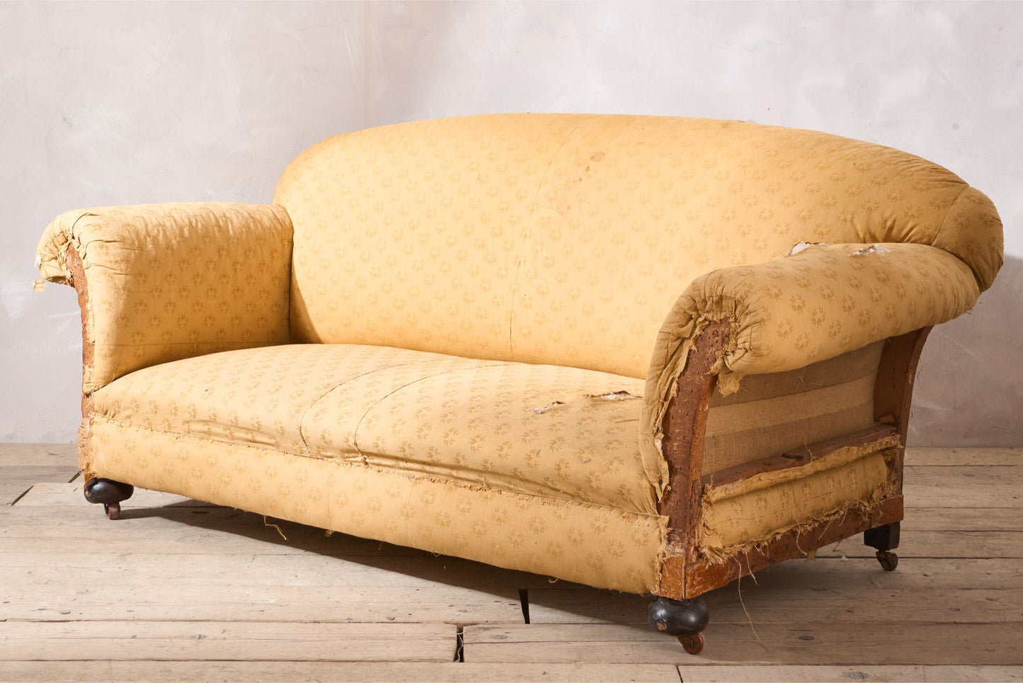 c.1900 Curved back English country house sofa