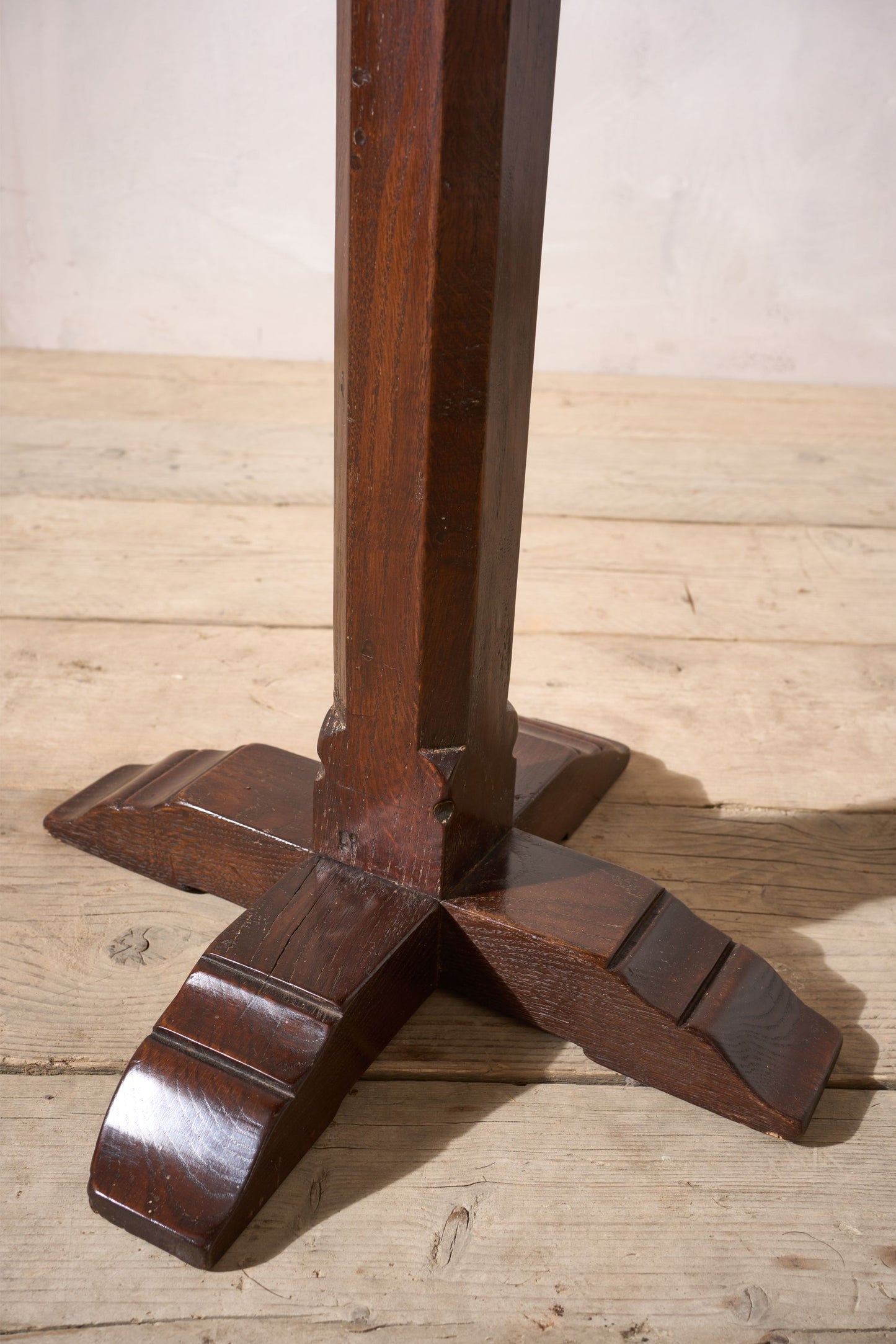 19th century burr yew lamp table