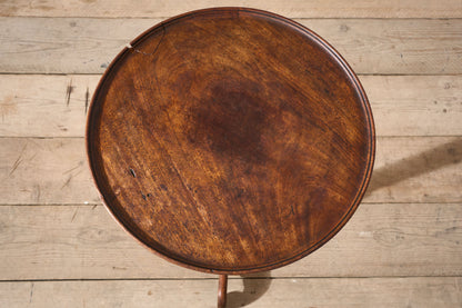 18th century Mahogany wine table