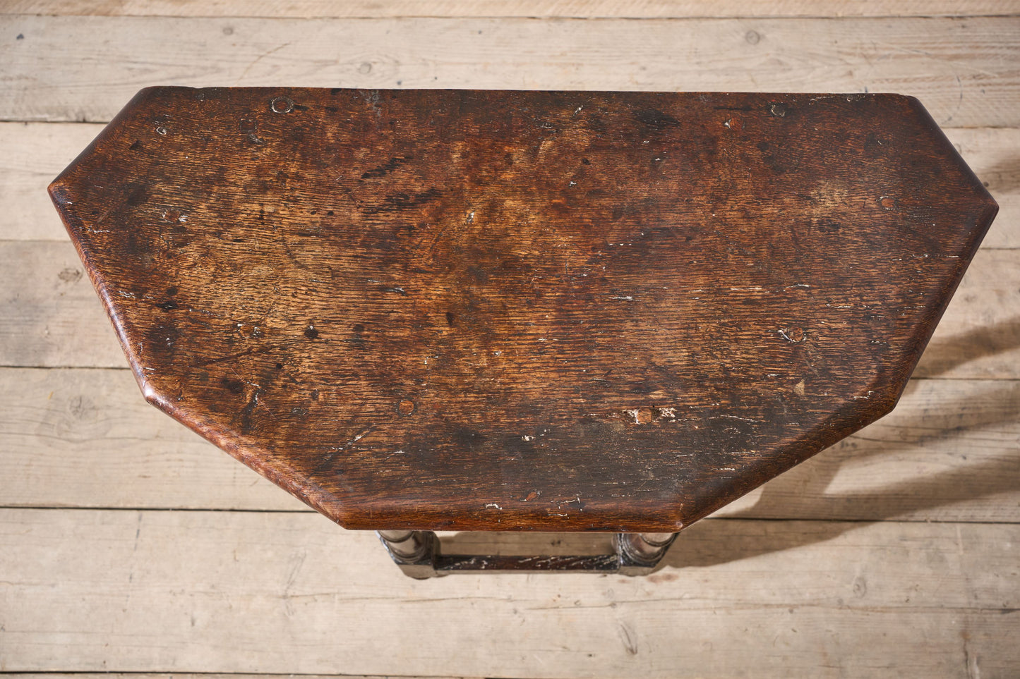 17th century Oak Credence table