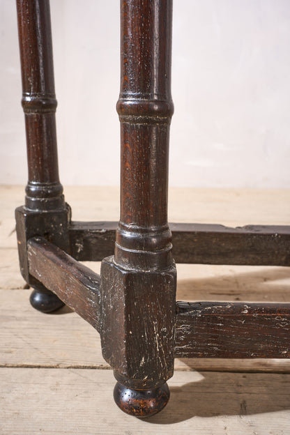 17th century Oak Credence table