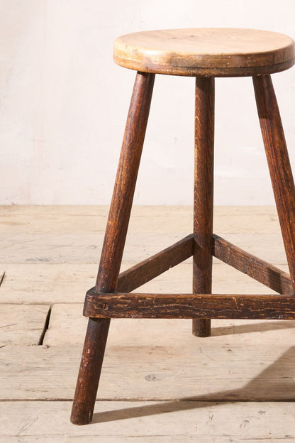 18th century Sycamore topped country stool