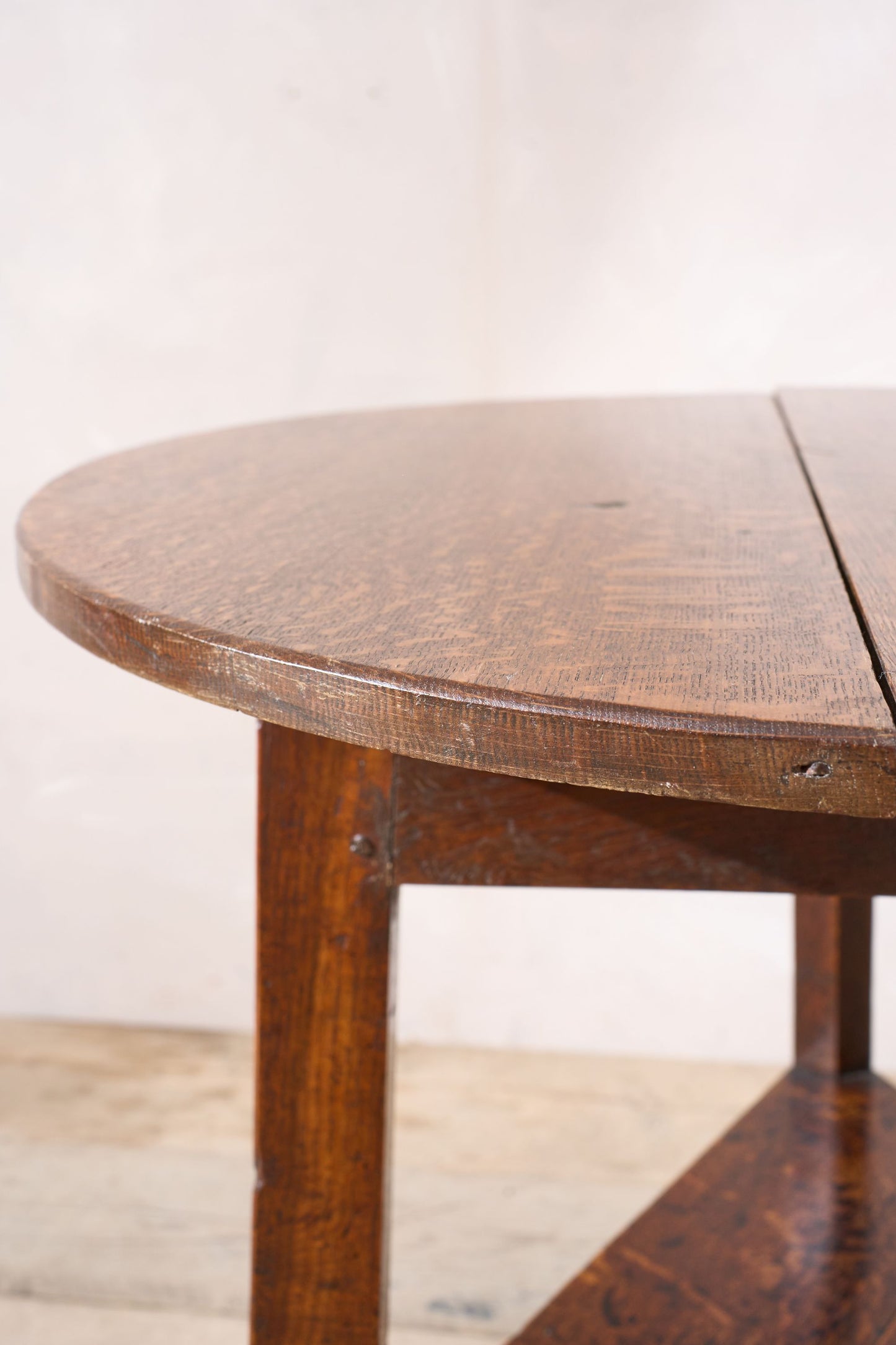 18th century Oak cricket table