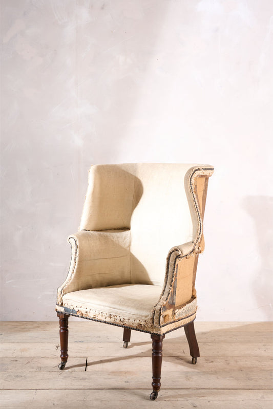 Elegant Georgian barrel back armchair