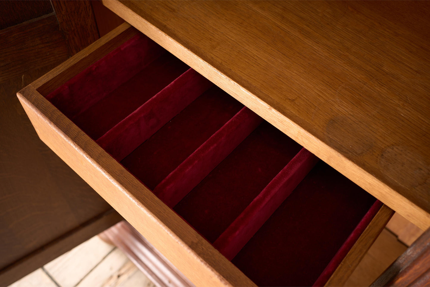 Early 20th century Oak Dutch cupboard