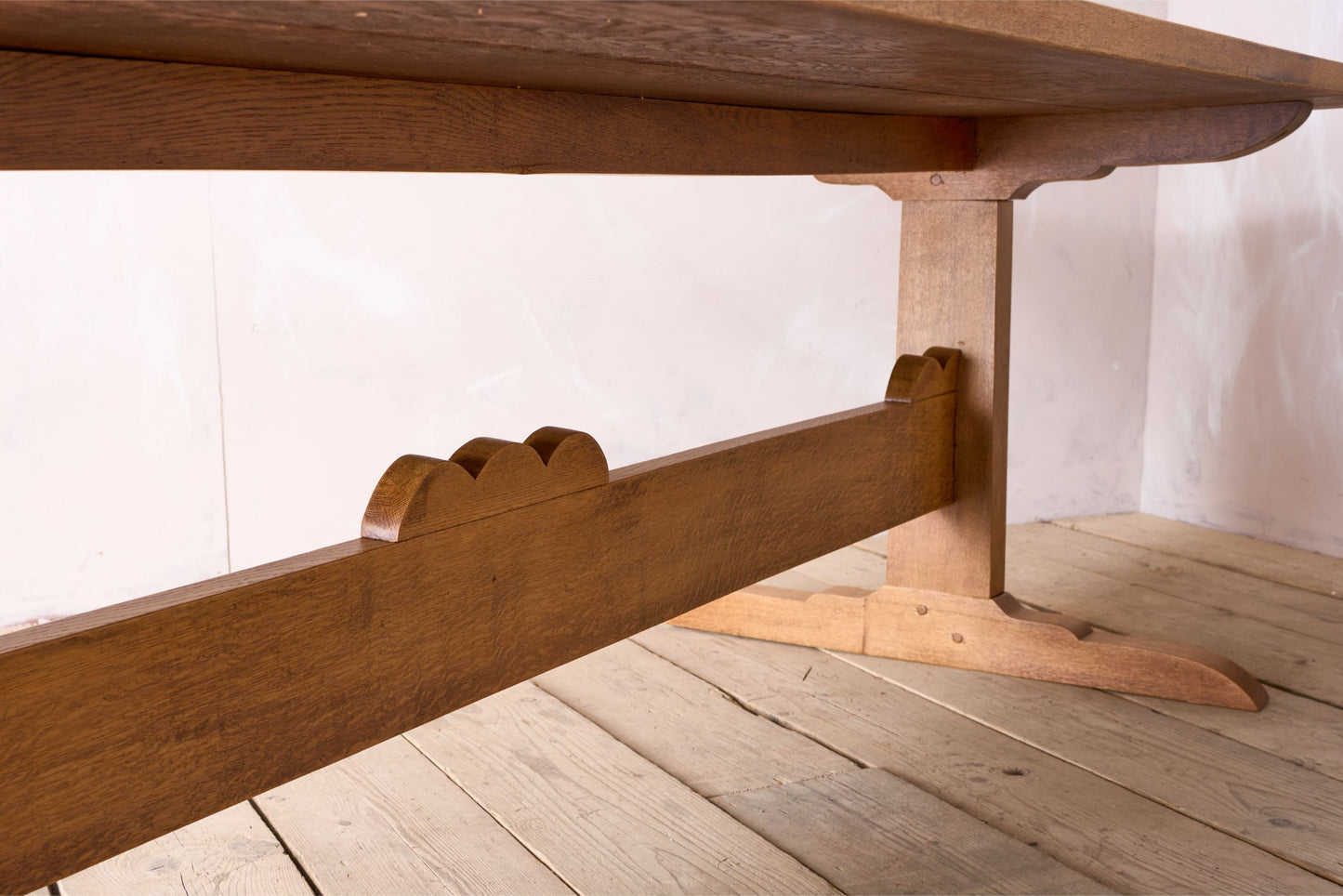 c.1900 Arts and Crafts solid oak dining table