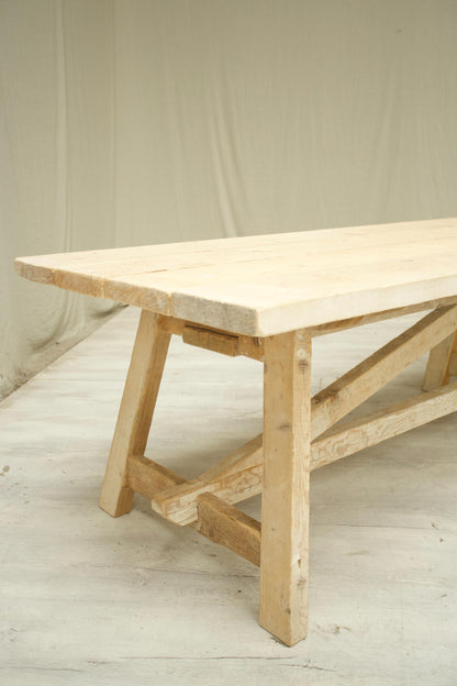 Rustic 'Farmhouse' pine dining table - 6 legged