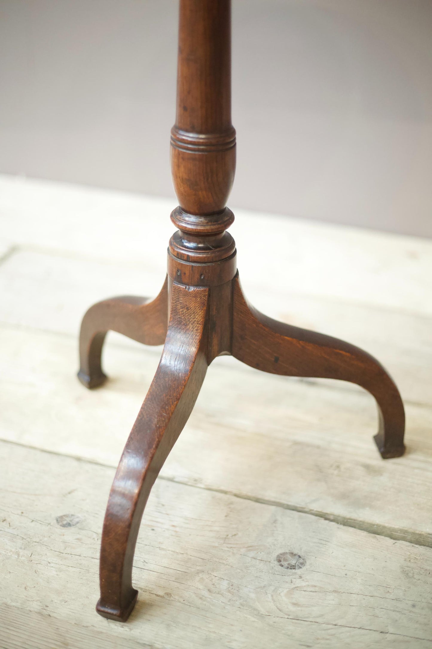 18th century small oak wine table